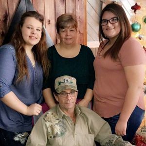 Meet your Posher, Laurie